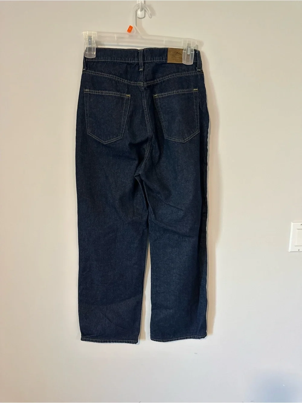 Classic High-Rise Blue Jeans - Versatile Everyday Style - Picture 14 of 14